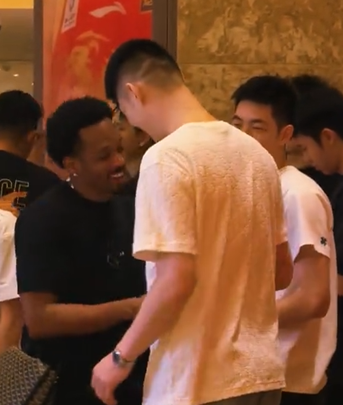 加拿大公开赛三轮苏伯获54洞领先