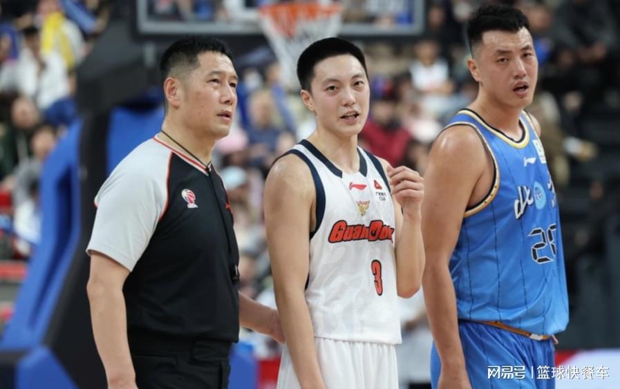 老鹰引援头号目标锁定里夫斯