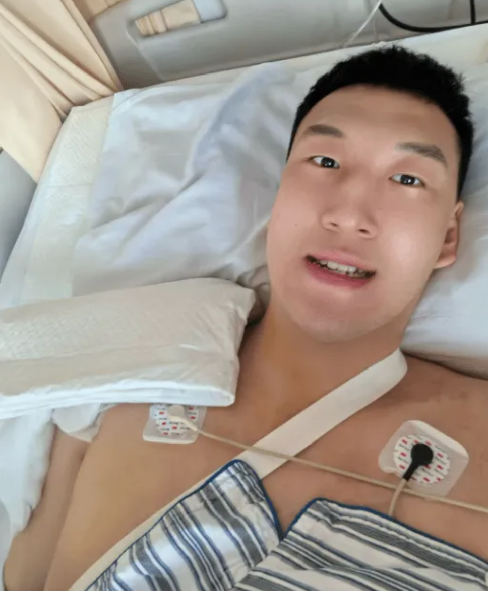 九游体育53年后，纽约尼克斯队再夺NBA总冠军！球迷沸腾了