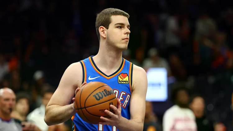 力压姚明!小斯:我是NBA历史第一个高中生身份获得年度最佳新秀 力压姚明!小斯:我是NBA历史第一个高中生身份获得年度最佳新秀