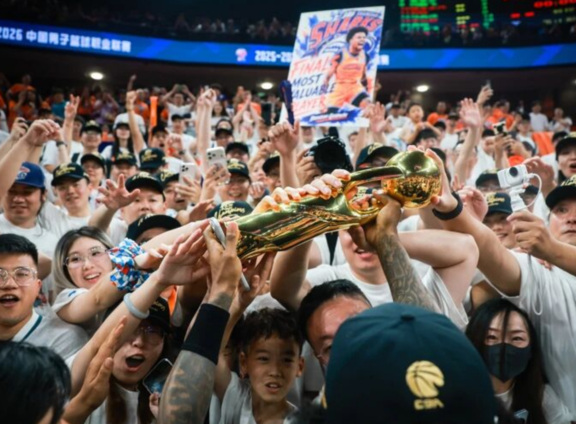 九游体育美媒曝篮网马刺潜在交易方案