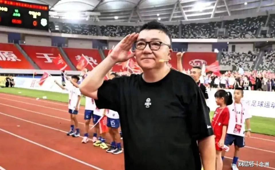 哈登因非法持枪指控在休斯顿被捕 哈登因非法持枪指控在休斯顿被捕