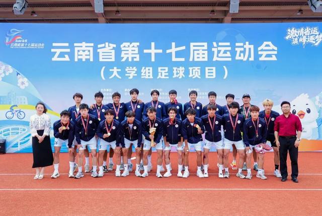 纽约小子阿尔瓦拉多:从落选到冠军,命运太疯狂 纽约小子阿尔瓦拉多:从落选到冠军,命运太疯狂