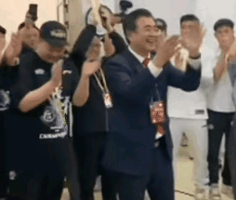 哈登涉非法持枪在休斯顿被捕 哈登涉非法持枪在休斯顿被捕