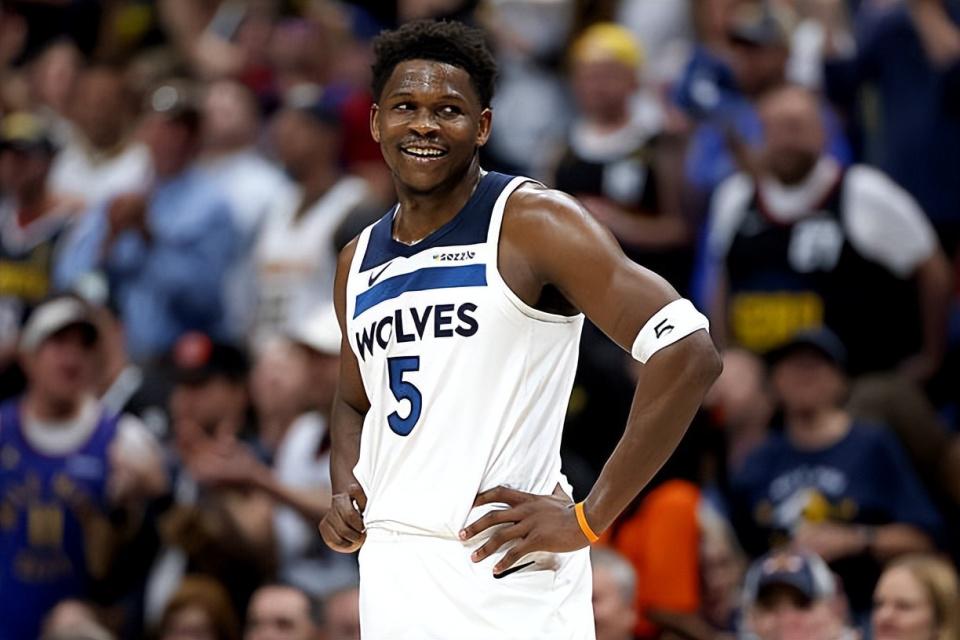 流弊!有望代表国王!中国后卫二次挑战NBA 流弊!有望代表国王!中国后卫二次挑战NBA