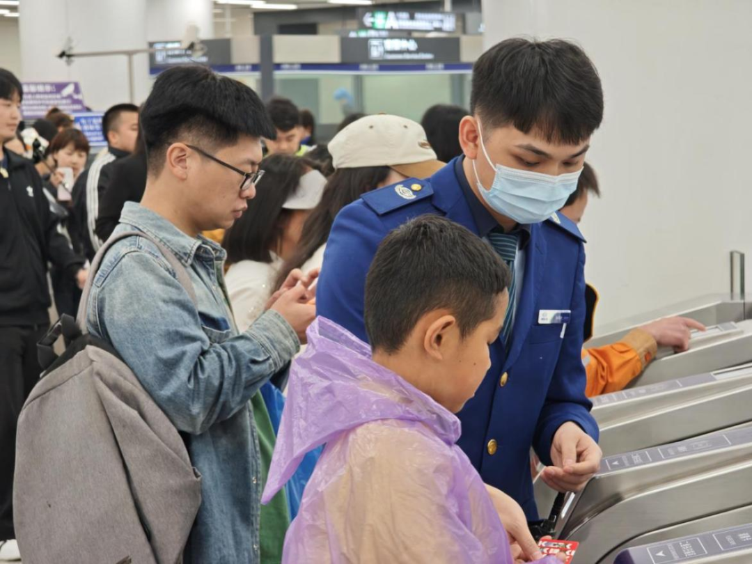 任务完成!科比遗孀瓦妮莎祝贺布伦森夺冠 回应黑曼巴昔日名言 任务完成!科比遗孀瓦妮莎祝贺布伦森夺冠 回应黑曼巴昔日名言