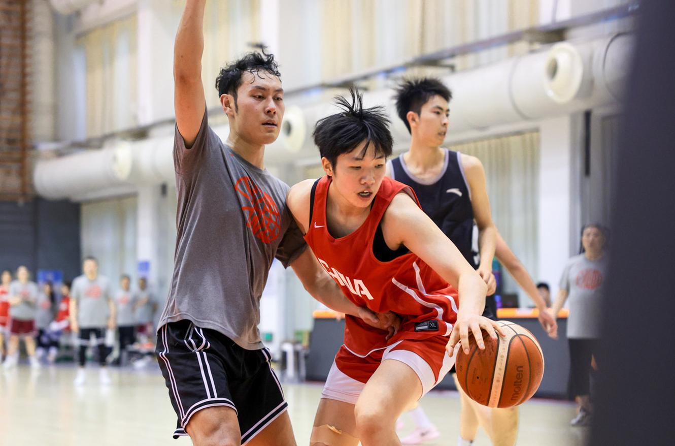 九游体育NBA总决赛生死战前瞻！马刺能否触底反弹？胜负密码就在此