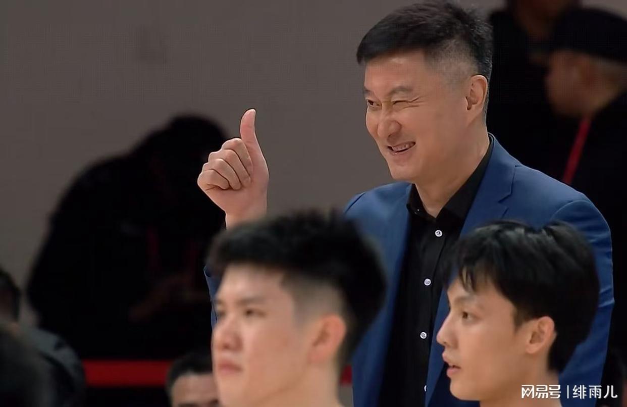 马刺麻烦大了！总决赛刚打完就爆更衣室矛盾，新秀直接逼宫要球权