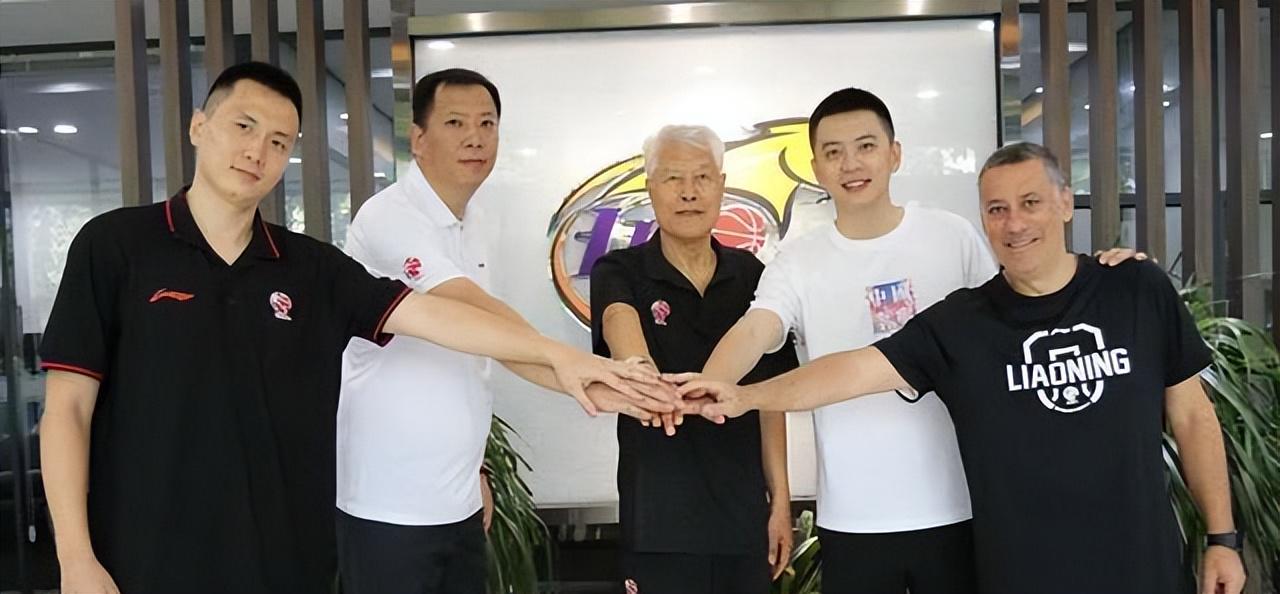 NBA创造历史!8年8个不同球队夺冠,别说马刺路还长 NBA创造历史!8年8个不同球队夺冠,别说马刺路还长
