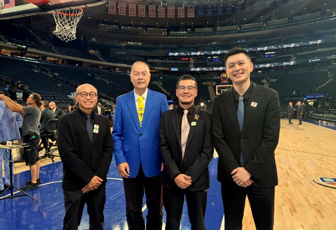 4年2.29亿,福克斯坑苦马刺!老板儿子“赶人”+搭首轮才能送走? 4年2.29亿,福克斯坑苦马刺!老板儿子“赶人”+搭首轮才能送走?