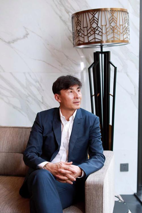 拒绝5年1.5亿！签下2年1300万！再忍1年能签回5年1.5亿？