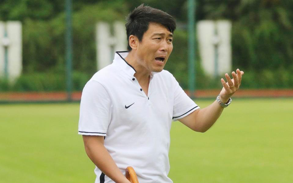 媒体提问朝韩关系，朝鲜女足主帅：这是奇怪的问题
